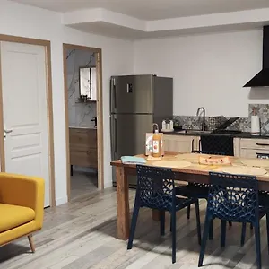 https://maison_du_sud_13140.fr-provencehotel.com